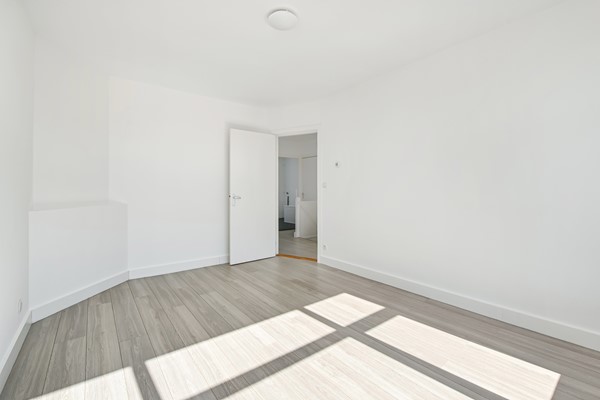 Medium property photo - Hadewichstraat 45, 2531 XX Den Haag